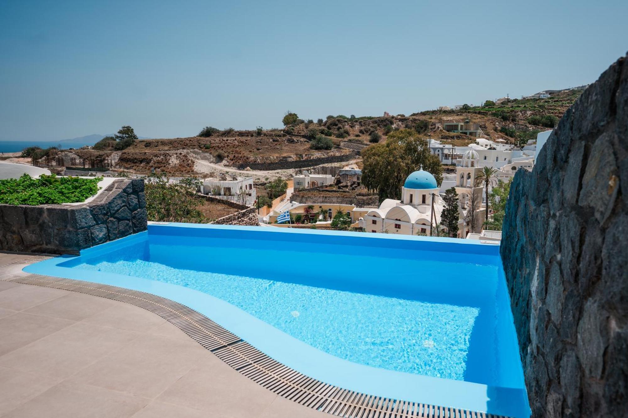 Vóthon Amphitrite Suites Santorini الغرفة الصورة